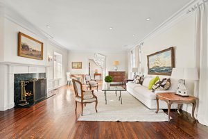 834 Devon Avenue-17.jpg