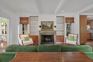 834 Devon Avenue-27.jpg