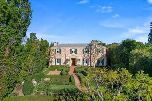 834 Devon Avenue-5.jpg