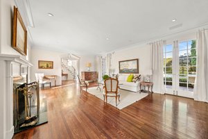 834 Devon Avenue-16.jpg