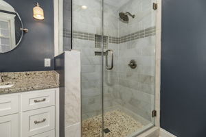 Owner's En-Suite Bath