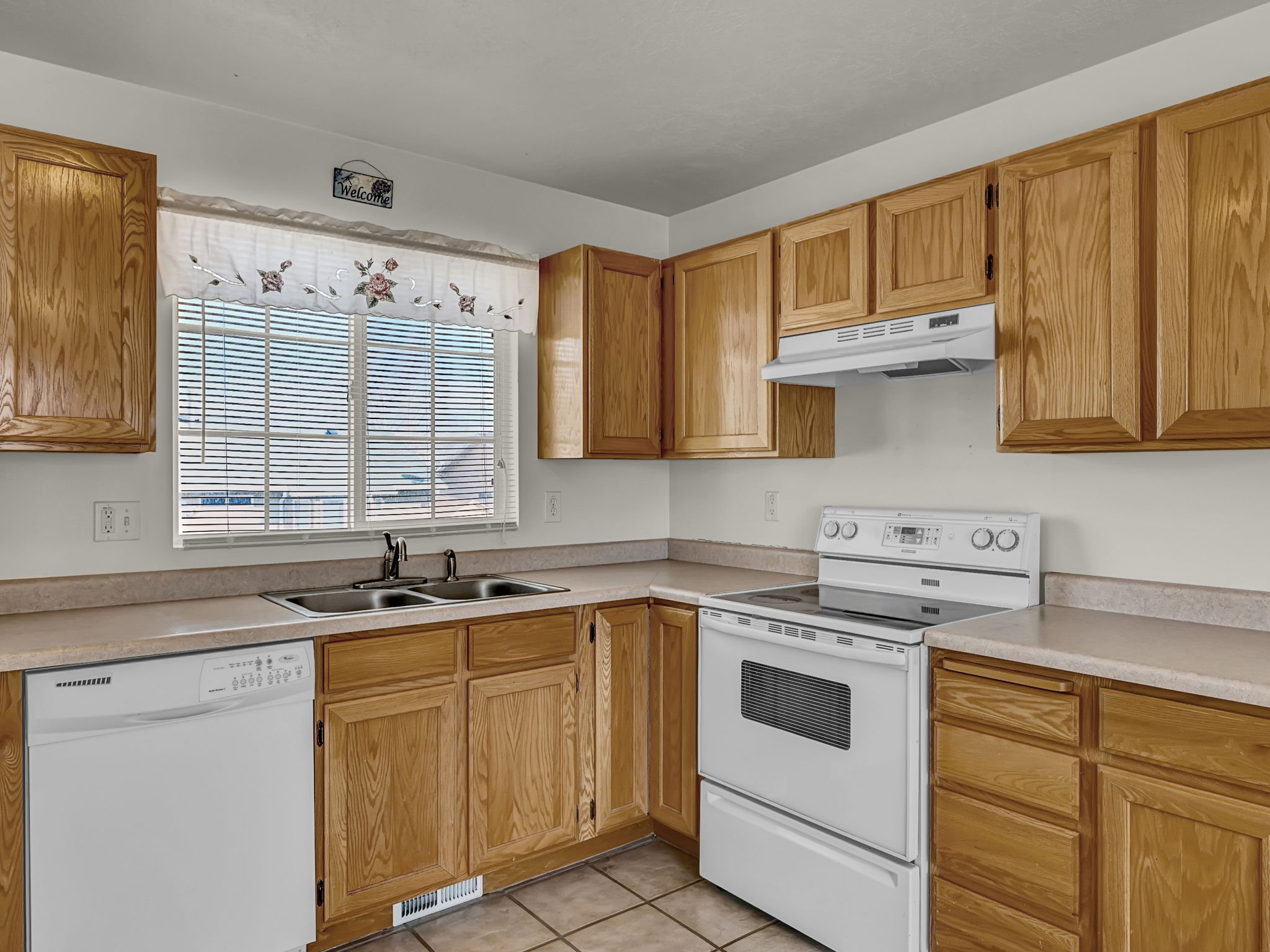  834 W 700 S, Tooele, UT 84074, US Photo 8