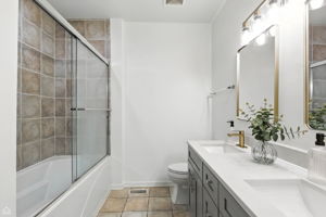 834 W Village Ct_022