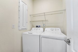  Photo 39