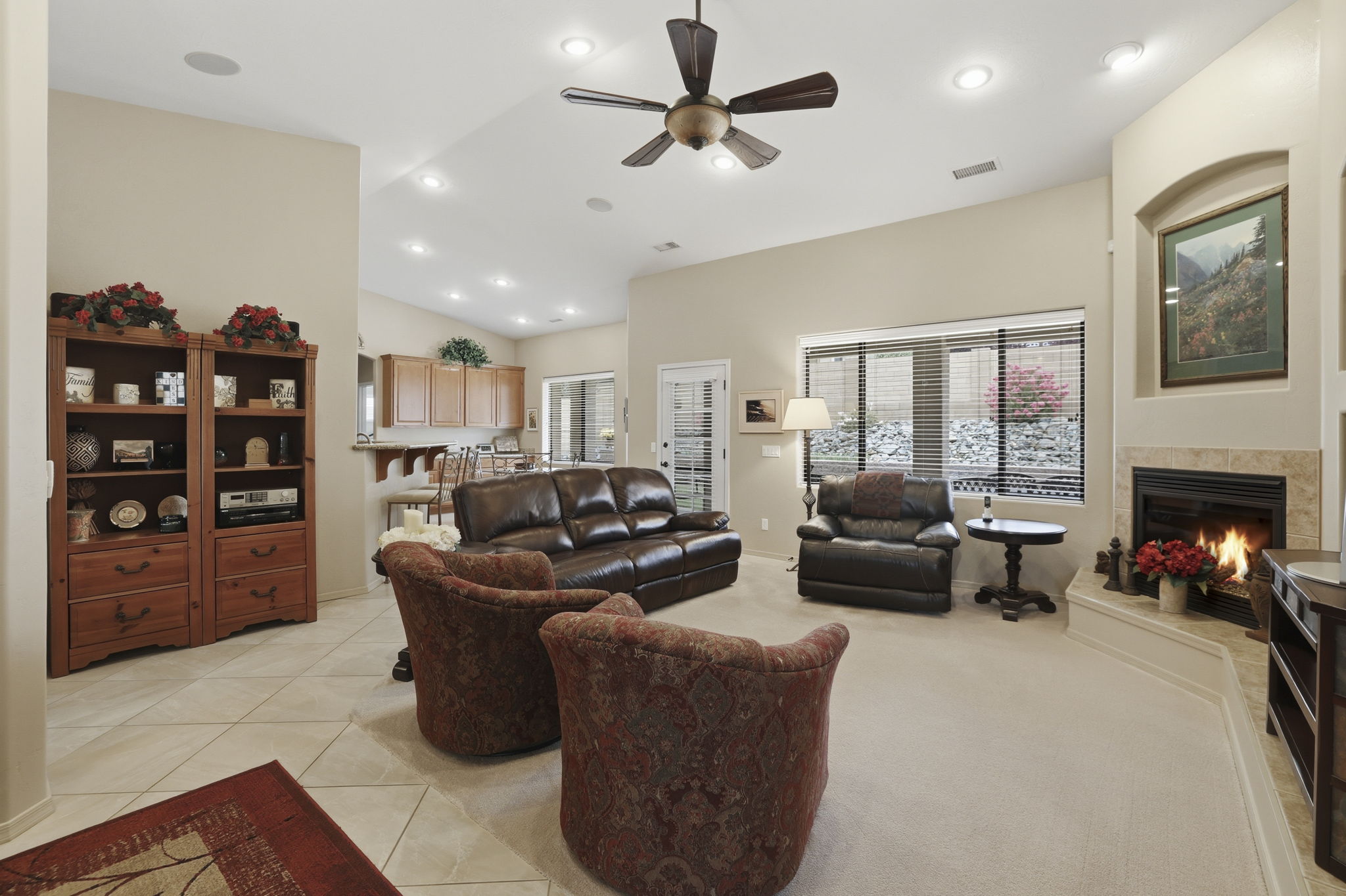 Living Room 4