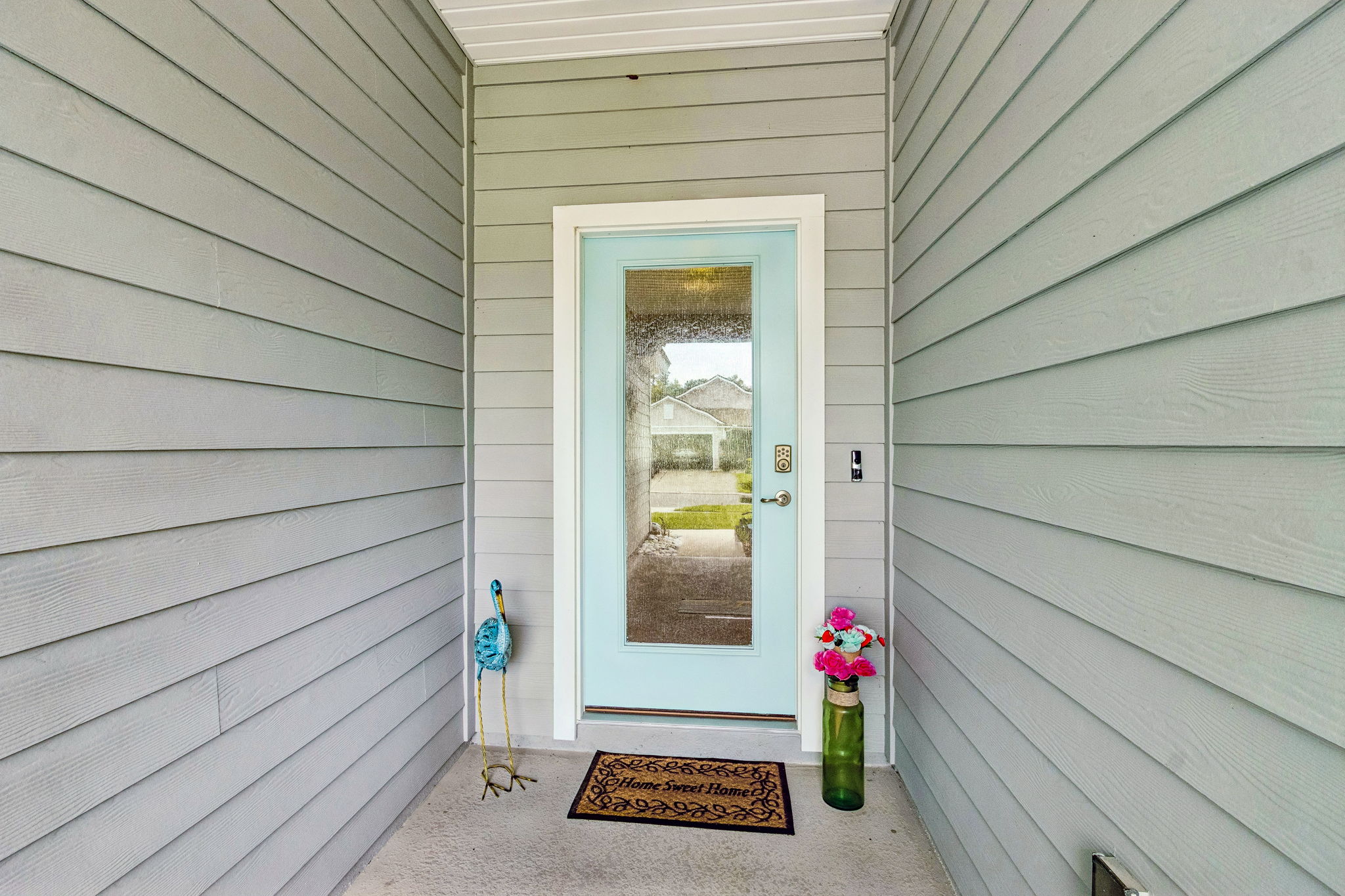 Front Entry Detail