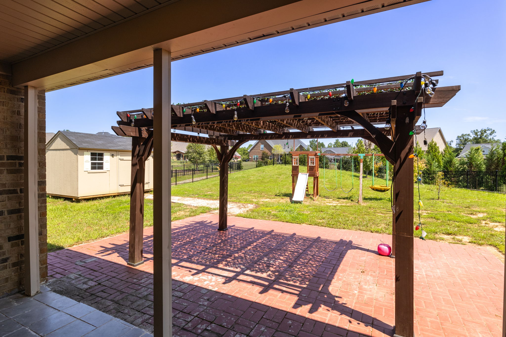 8348 Tralee Rd-32