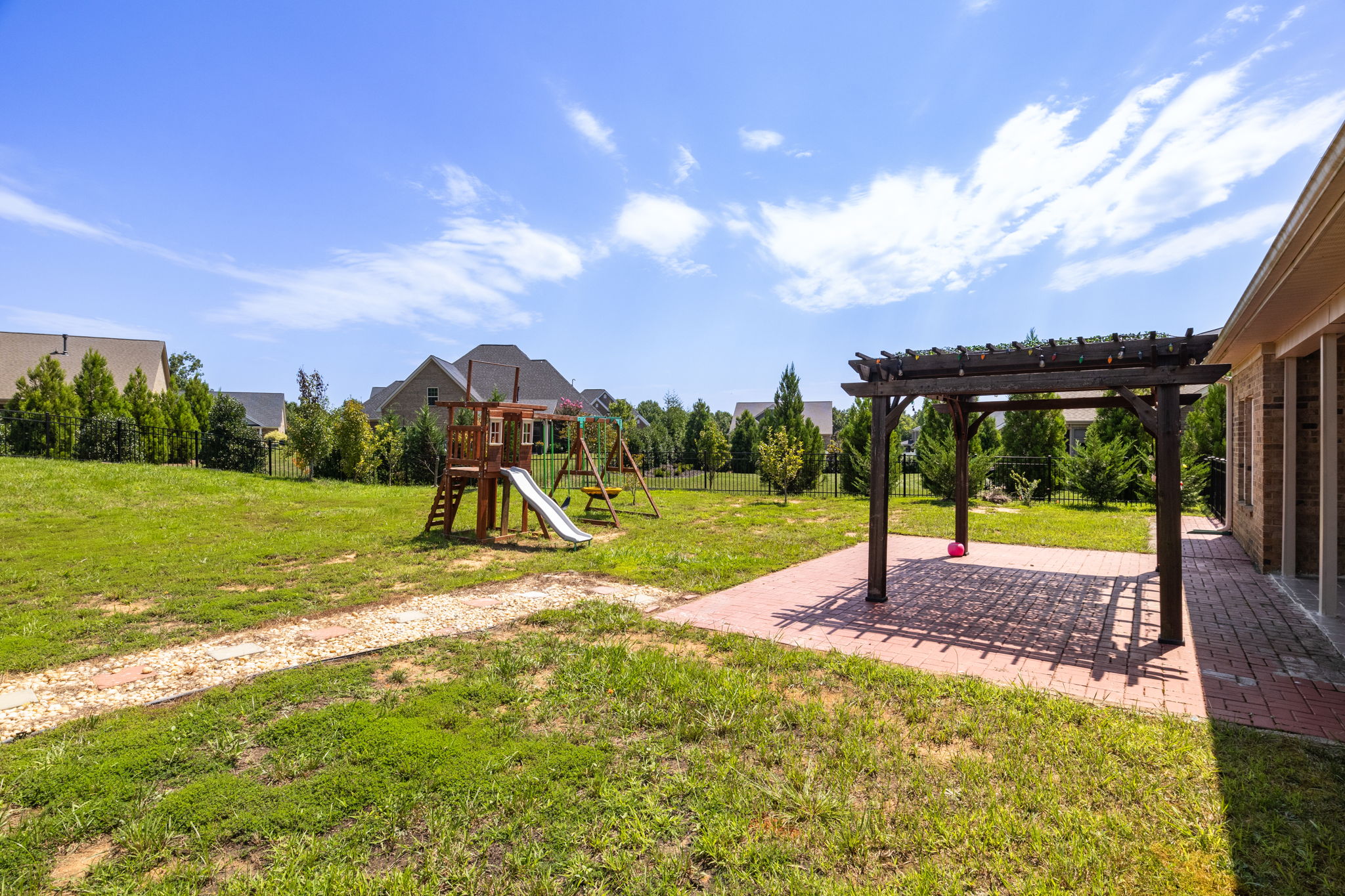 8348 Tralee Rd-34