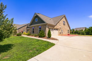 8348 Tralee Rd-4