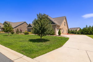 8348 Tralee Rd-3