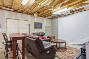  Photo 49