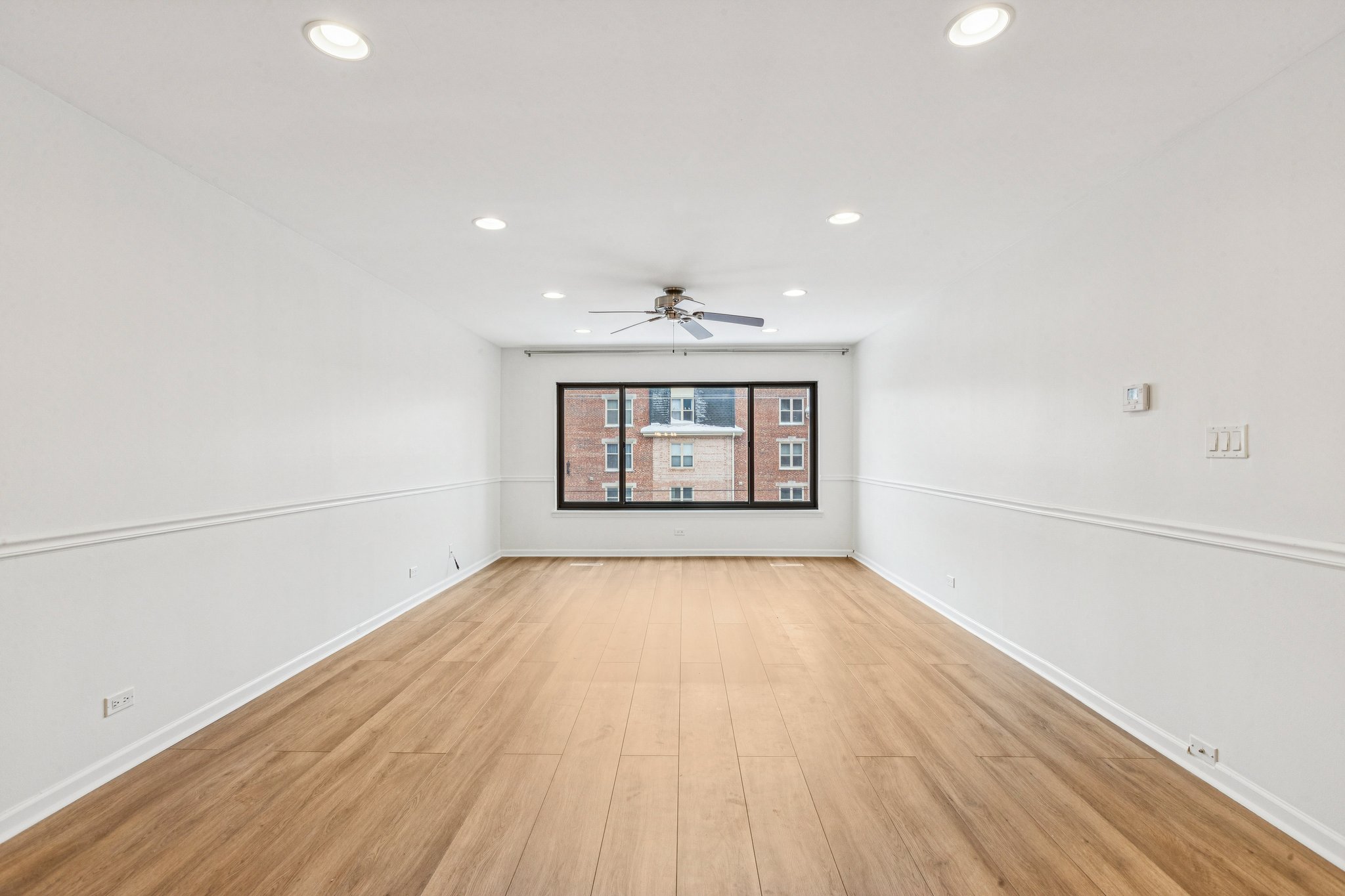 Judson Ave 305-S0512-006.jpg