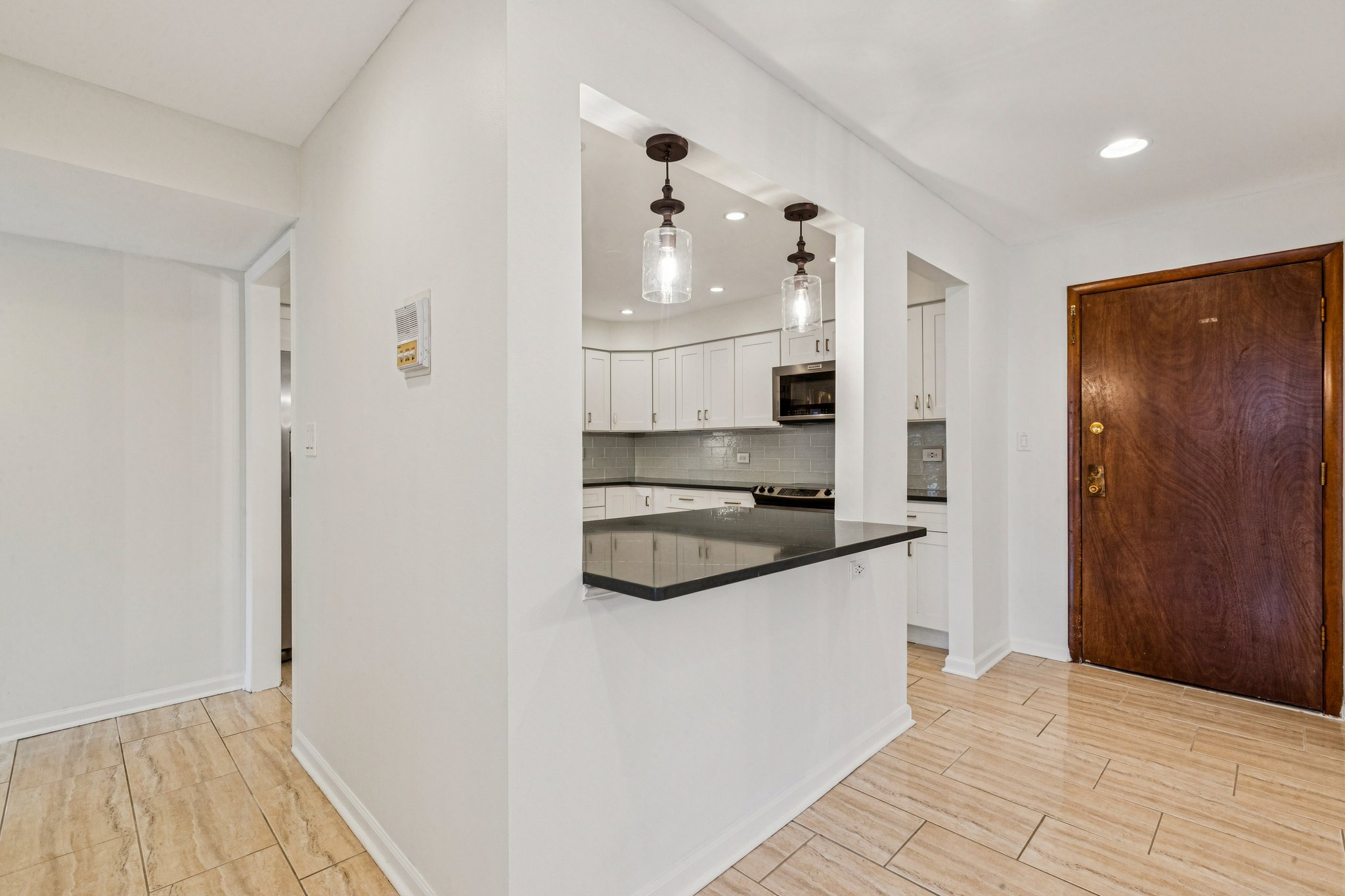 Judson Ave 305-S0512-014.jpg