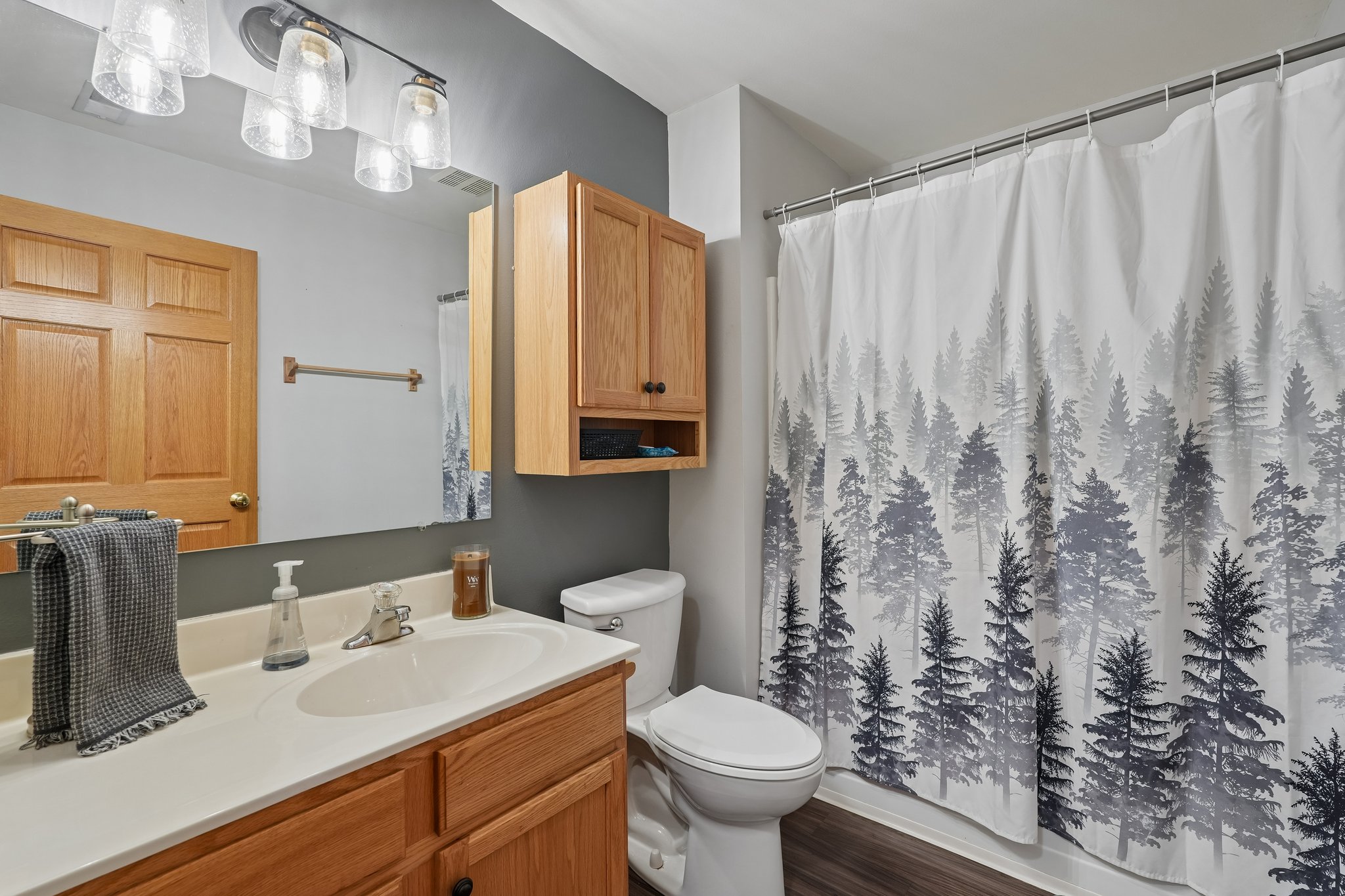 Lannon Terrace 1202-S2608-018.jpg