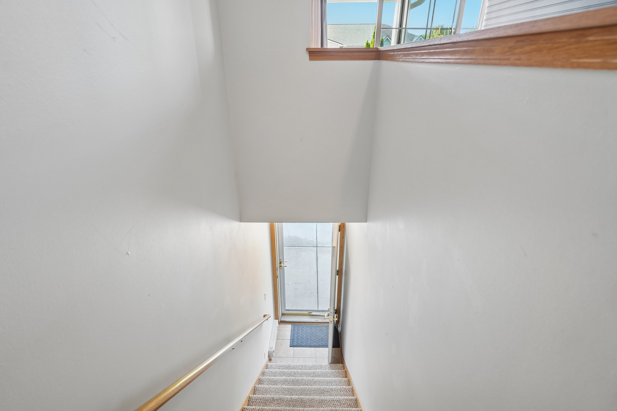 Lannon Terrace 1202-S2608-027.jpg