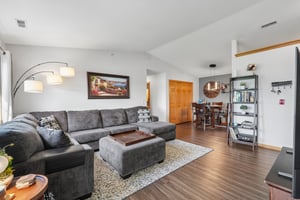 Lannon Terrace 1202-S2608-008.jpg