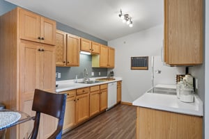 Lannon Terrace 1202-S2608-012.jpg