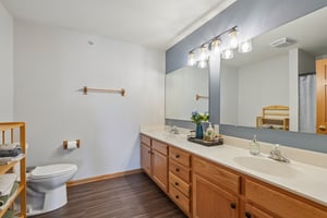 Lannon Terrace 1202-S2608-024.jpg