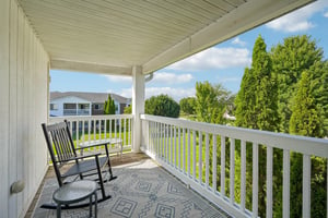 Lannon Terrace 1202-S2608-028.jpg
