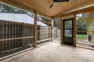  Photo 36