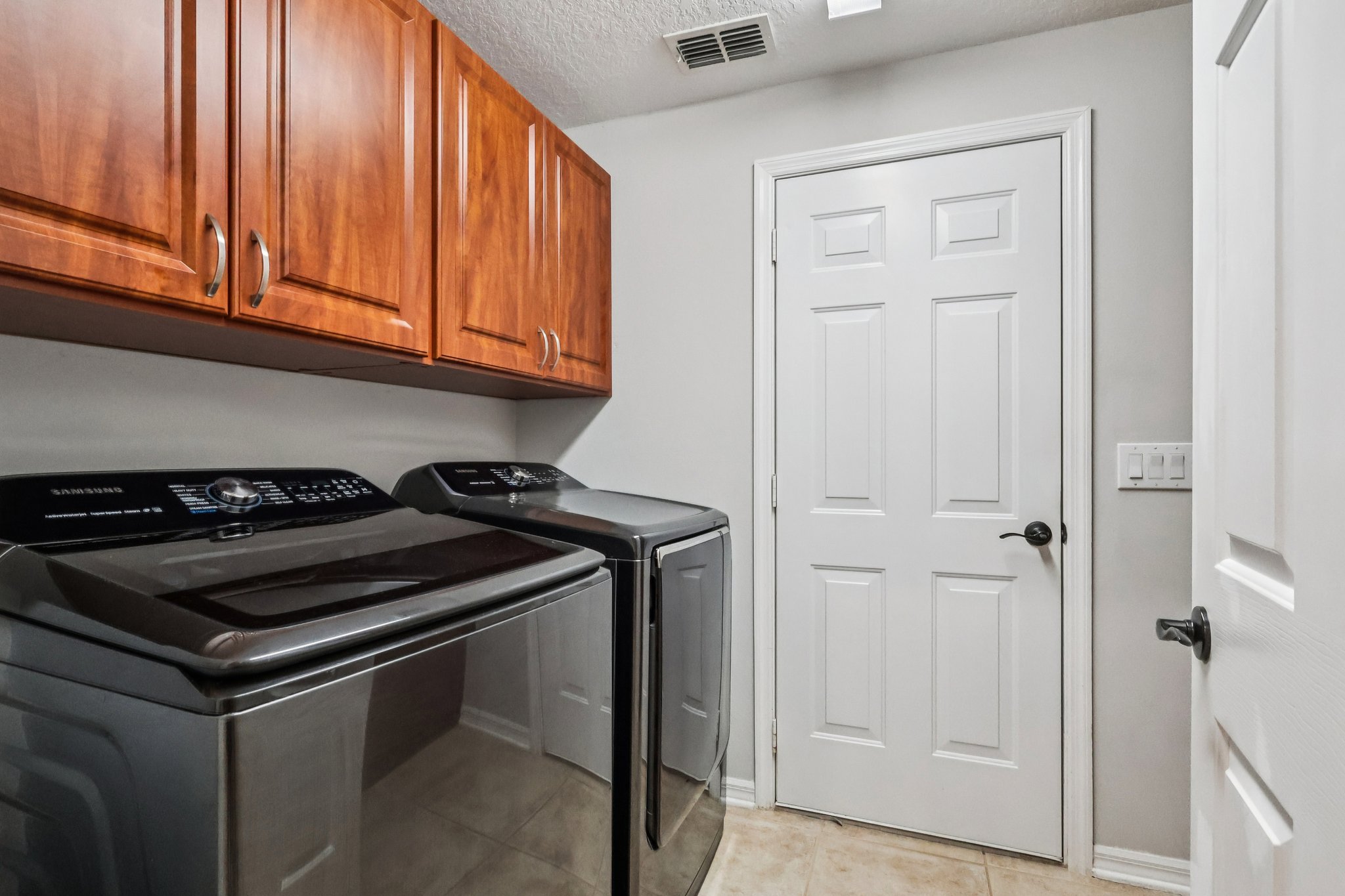 Bowden Way-L0204-035.jpg