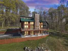  Photo 0