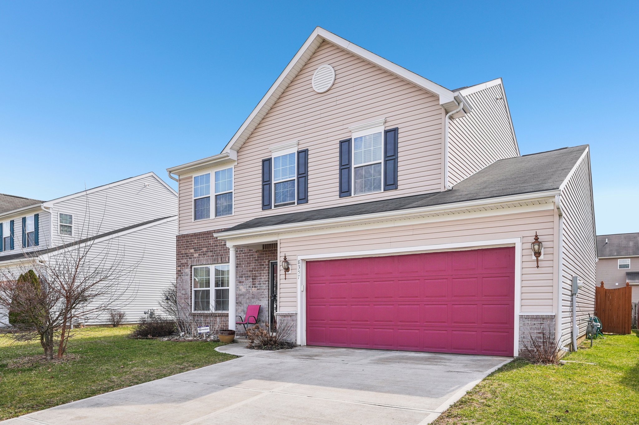 Gates Corner Dr-S0703-002.jpg