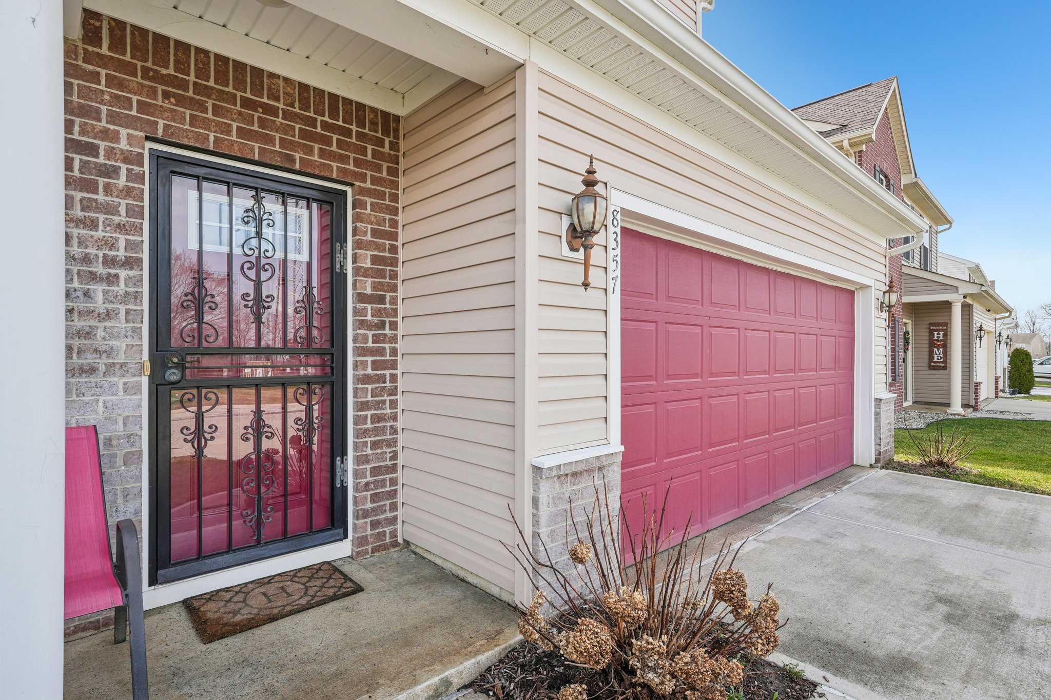 Gates Corner Dr-S0703-006.jpg