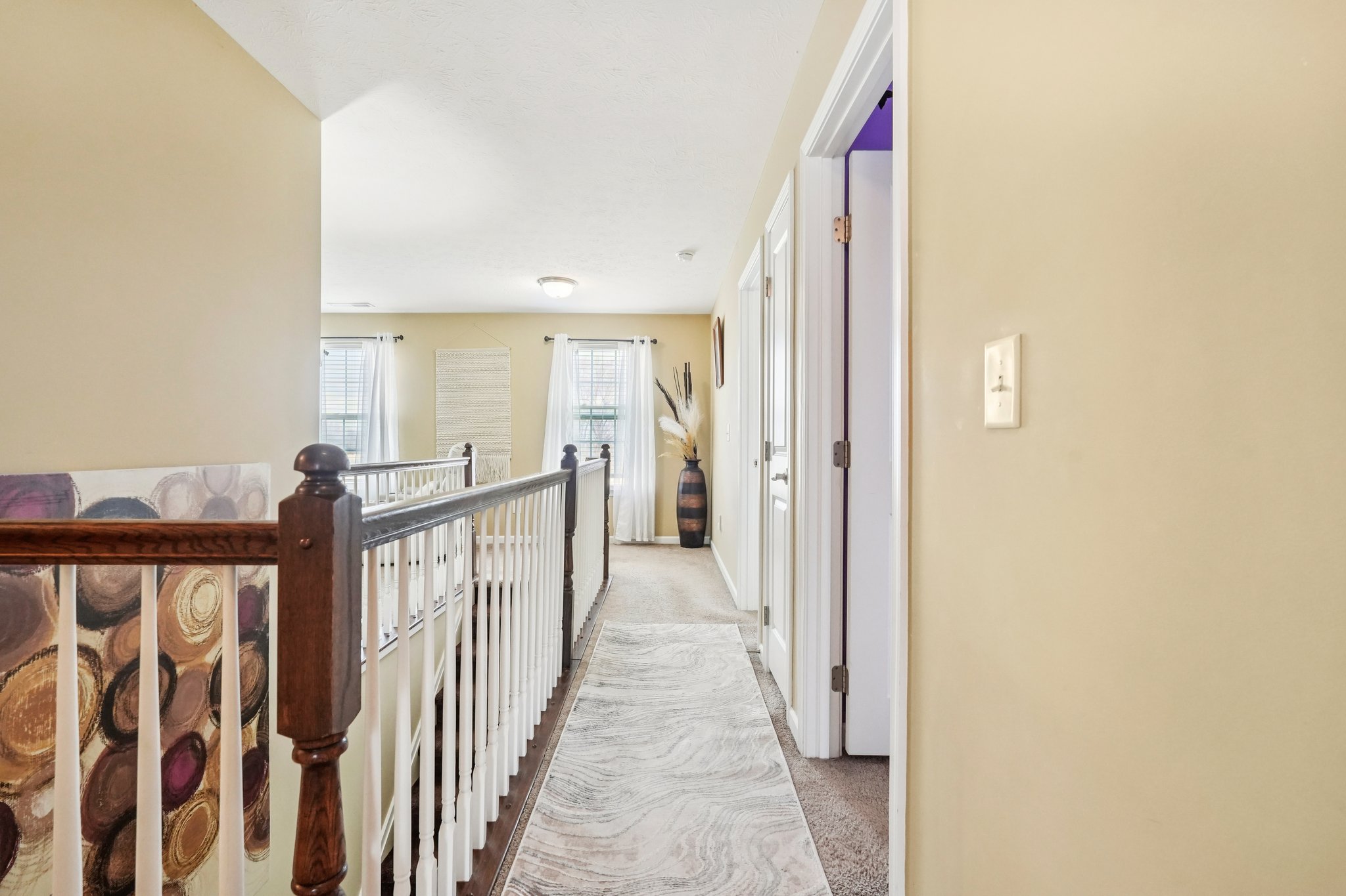 Gates Corner Dr-S0703-040.jpg