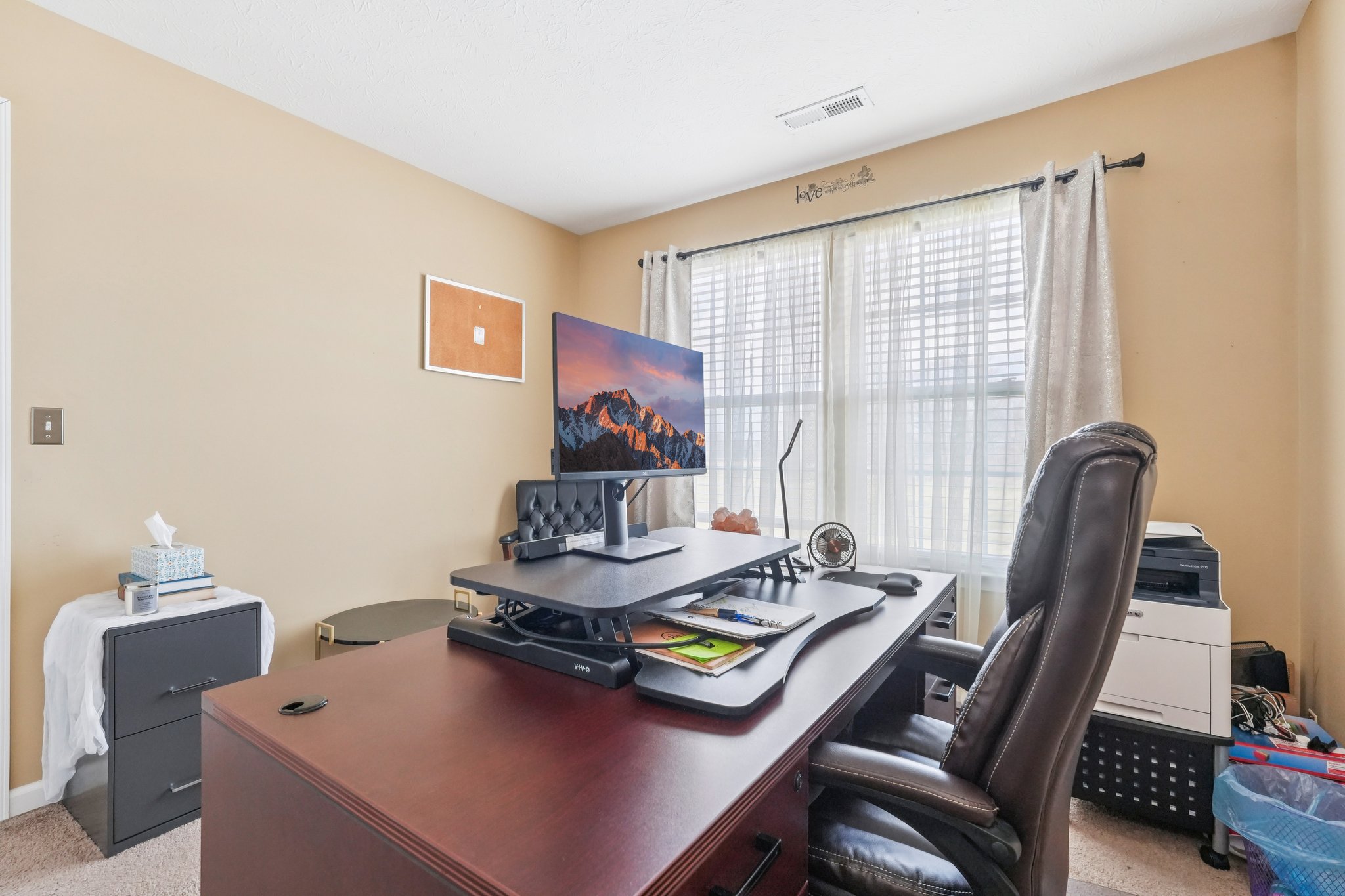 Gates Corner Dr-S0703-045.jpg