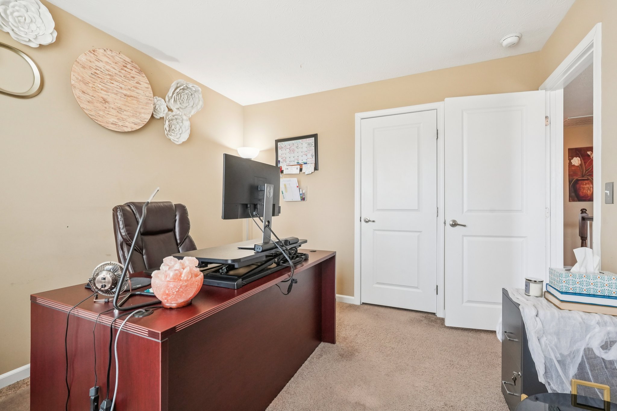 Gates Corner Dr-S0703-046.jpg