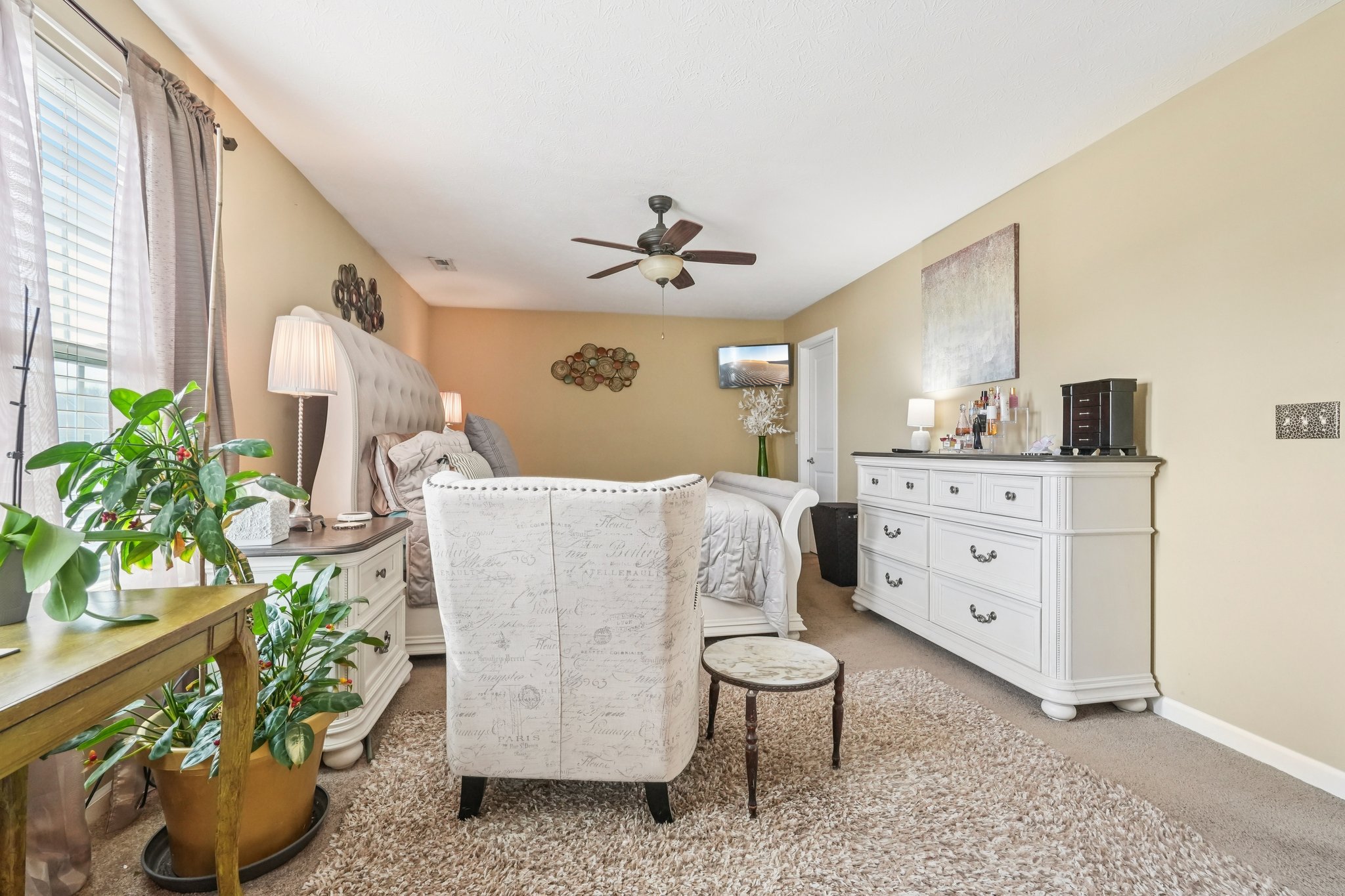 Gates Corner Dr-S0703-060.jpg