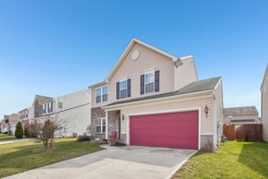 Gates Corner Dr-S0703-003.jpg