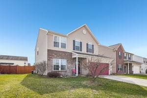 Gates Corner Dr-S0703-004.jpg