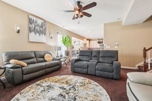 Gates Corner Dr-S0703-012.jpg