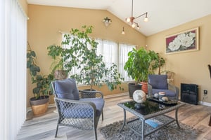 Gates Corner Dr-S0703-032.jpg