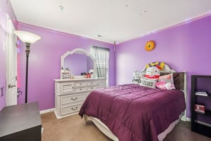 Gates Corner Dr-S0703-048.jpg