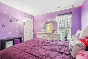 Gates Corner Dr-S0703-049.jpg