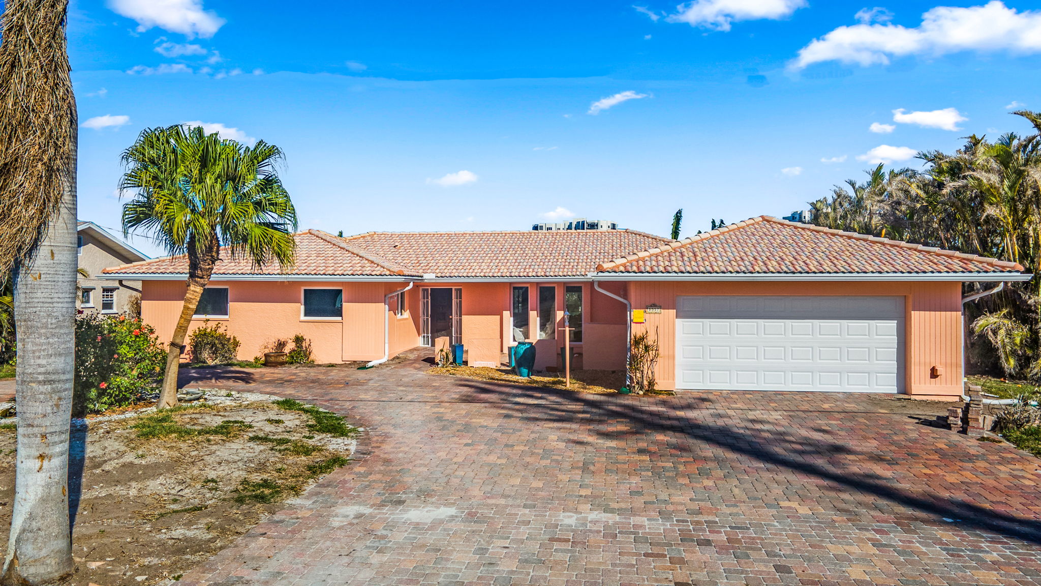 8357 Lagoon Rd, Fort Myers Beach, FL 33931 Real Tours