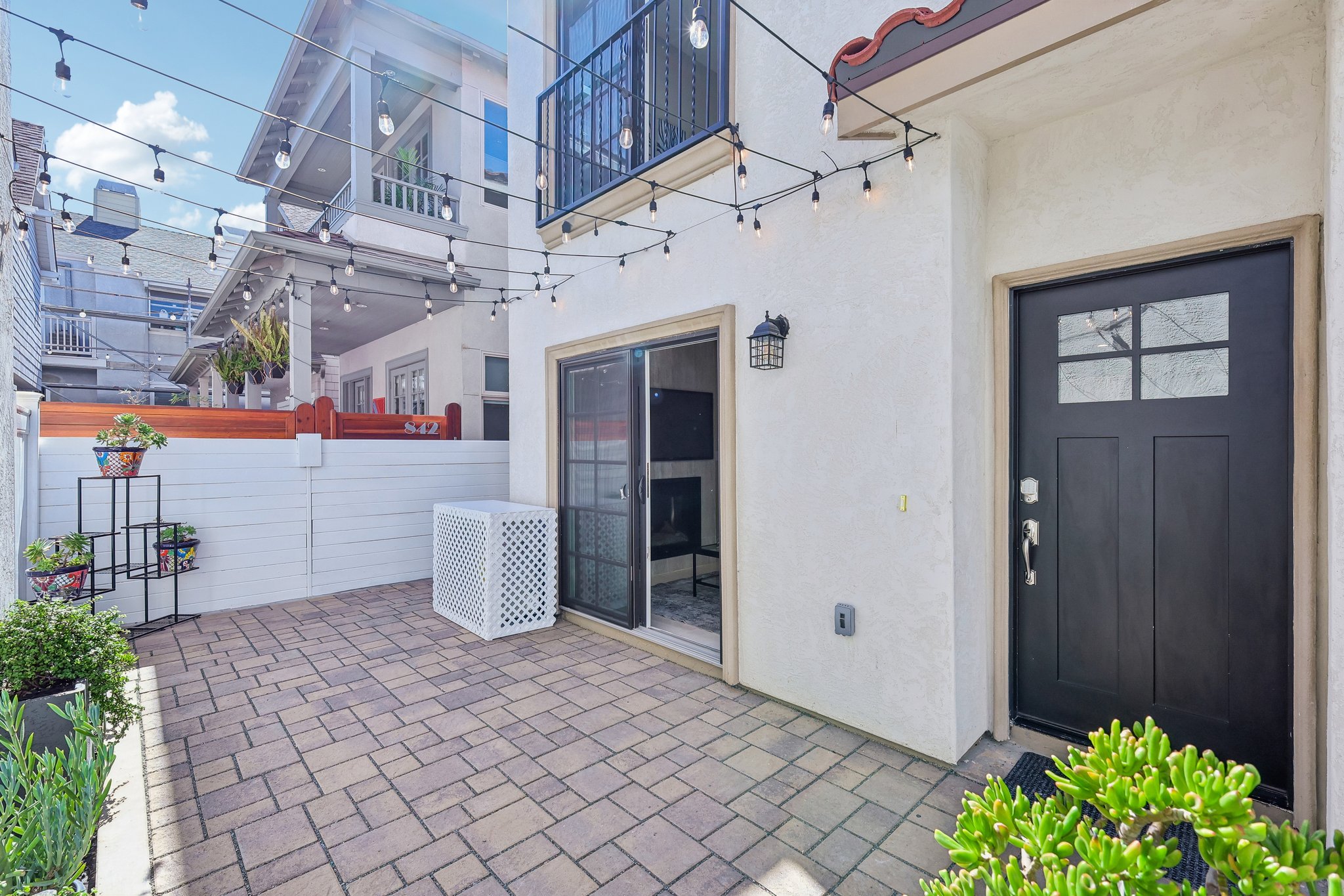 C Ave-S2909-055.jpg
