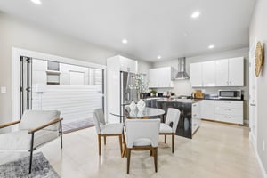 C Ave-S2909-017.jpg