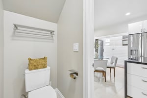 C Ave-S2909-043.jpg