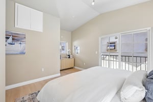C Ave-S2909-046.jpg
