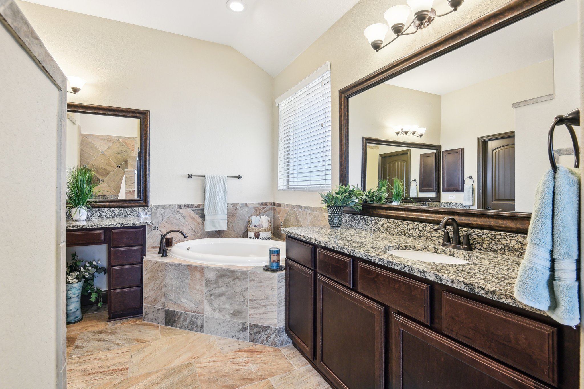 Rye Moon Cove-048.jpg