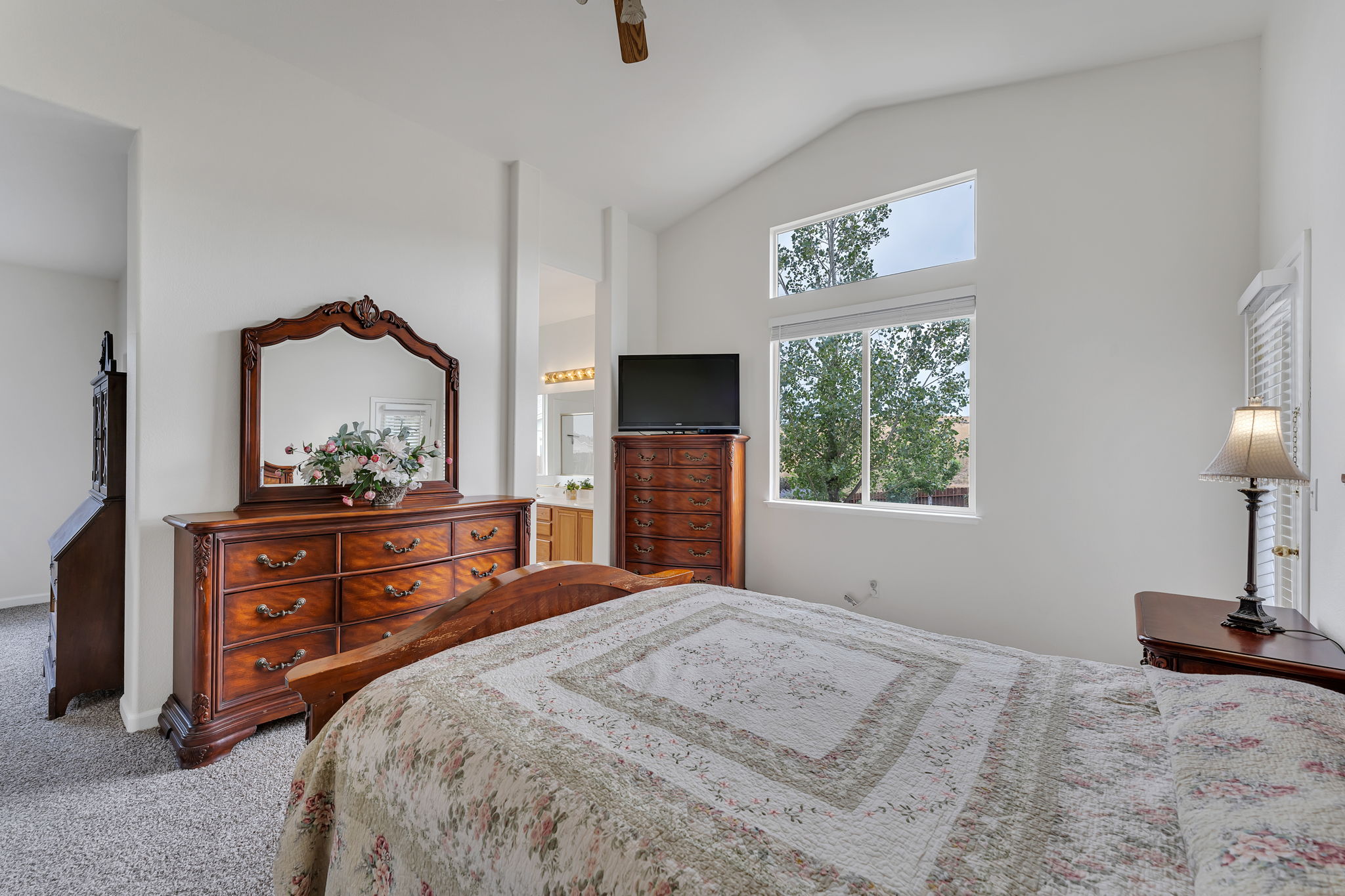 836 Sauvignon Dr, Reno, NV 89506, USA Photo 11