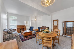 836 Sauvignon Dr, Reno, NV 89506, USA Photo 3