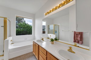 836 Sauvignon Dr, Reno, NV 89506, USA Photo 13