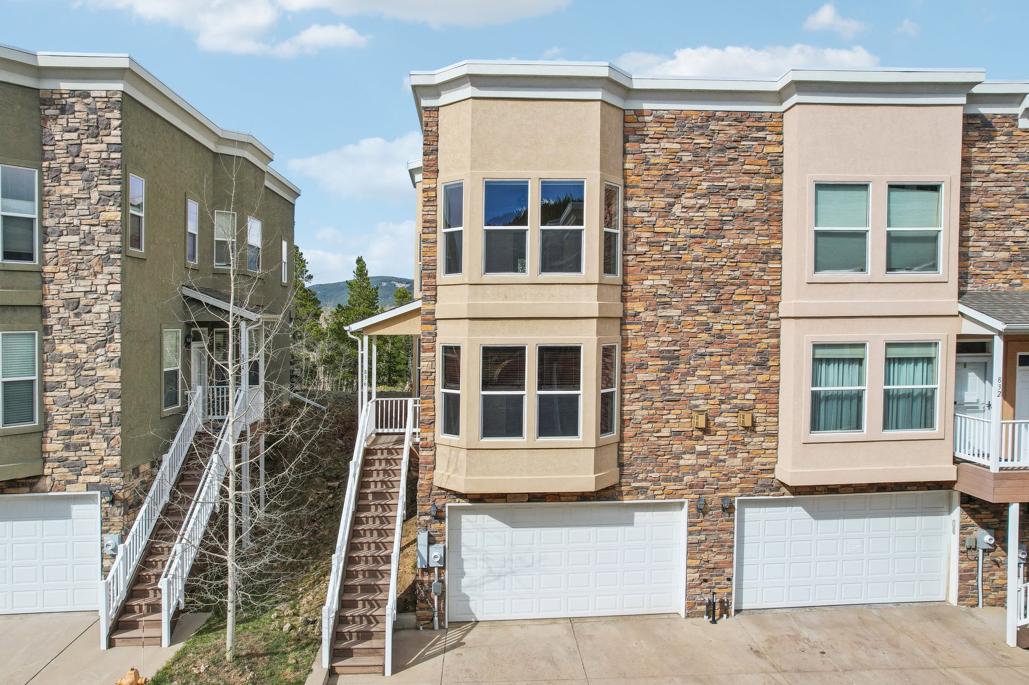 Vernon Dr-2904-004.jpg