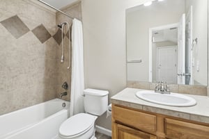 Vernon Dr-2904-014.jpg