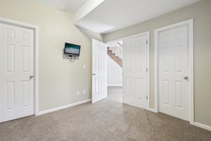 Vernon Dr-2904-016.jpg